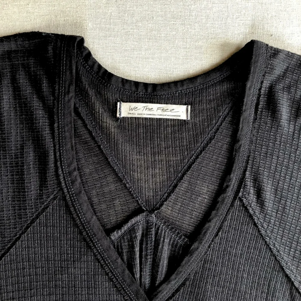 FREE PEOPLE Citrine Black Thermal Top Sz SNWOT!